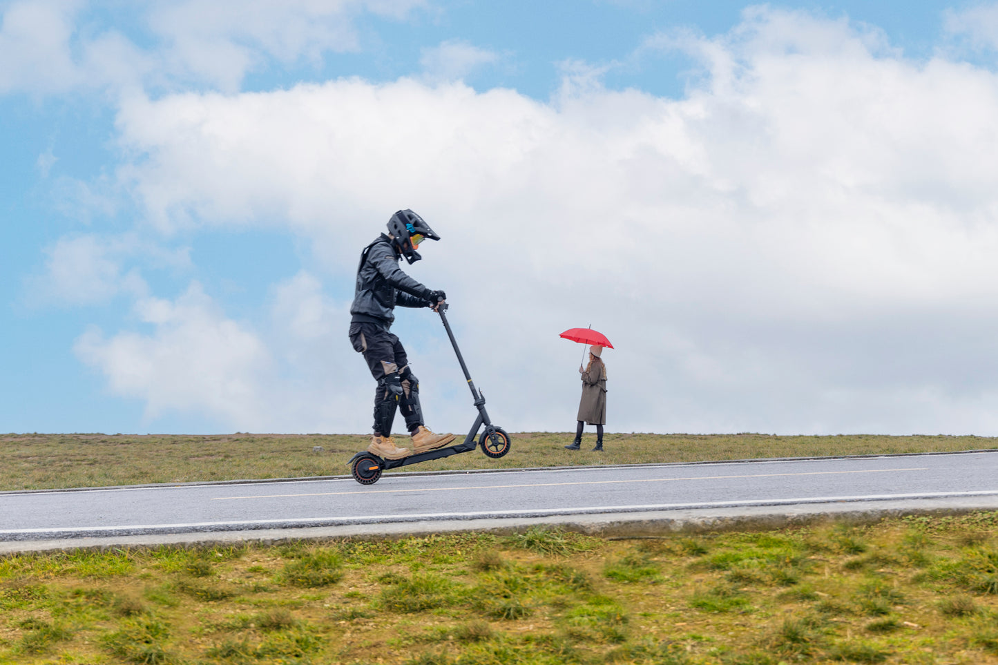 KuKirin S1 Max Electric Scooter – 350W Motor, 30 km/h Max Speed, 39 km Long Range, 10.4Ah Battery, Foldable & Lightweight E-Scooter for Adults