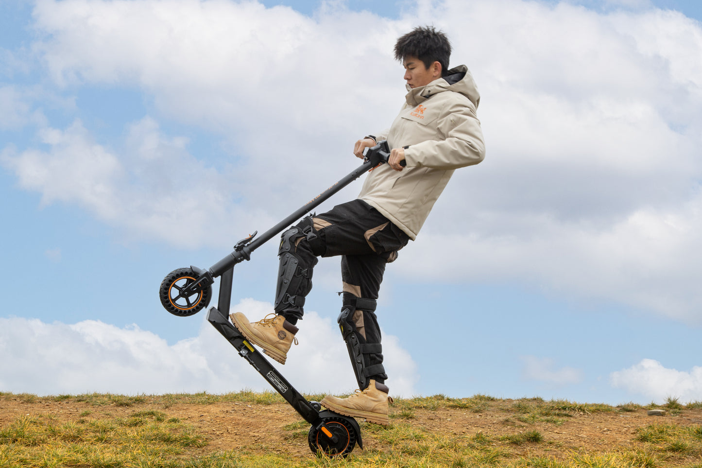 KuKirin S1 Max Electric Scooter – 350W Motor, 30 km/h Max Speed, 39 km Long Range, 10.4Ah Battery, Foldable & Lightweight E-Scooter for Adults